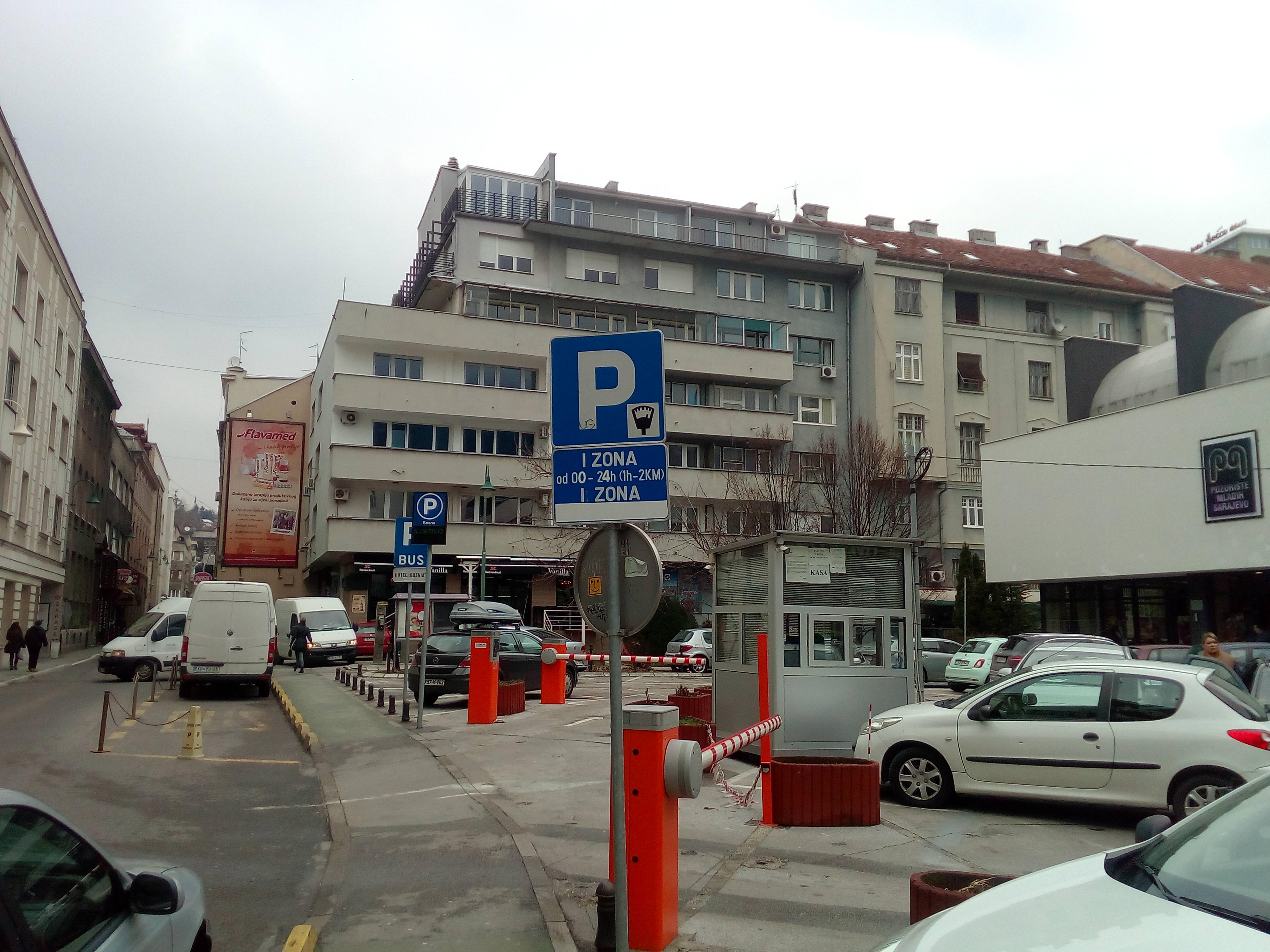 PLANOVI/ Inicijativa upućena OV Centar: Na parkingu u ulici Kulovića bit će Trg kulture - Jurislav Korenić