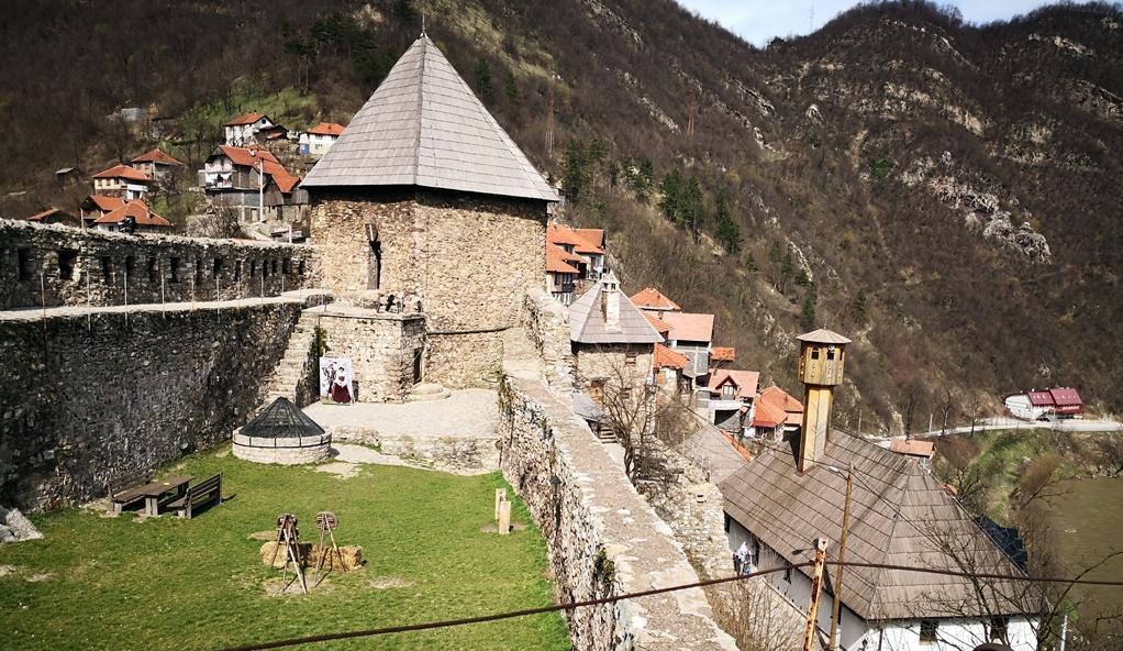 Srednjovjekovni ambijent Vranduka bit će upečatljiviji