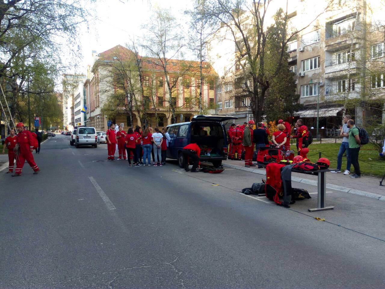 U centru Sarajeva održane pokazne vježbe službi za zaštitu i spašavanje