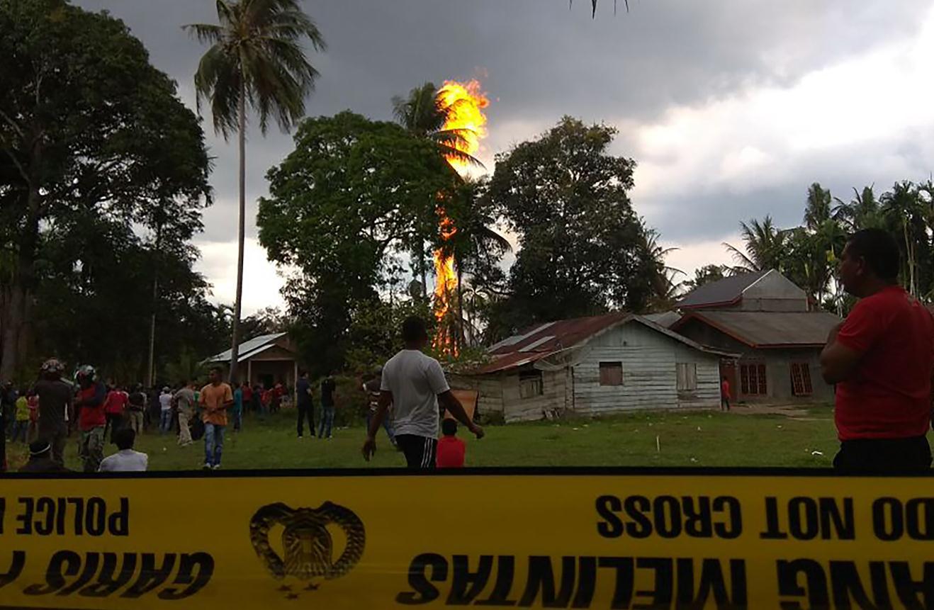 Požar u Indoneziji: Na naftnoj bušotini poginulo 10 ljudi, desetine povrijeđenih