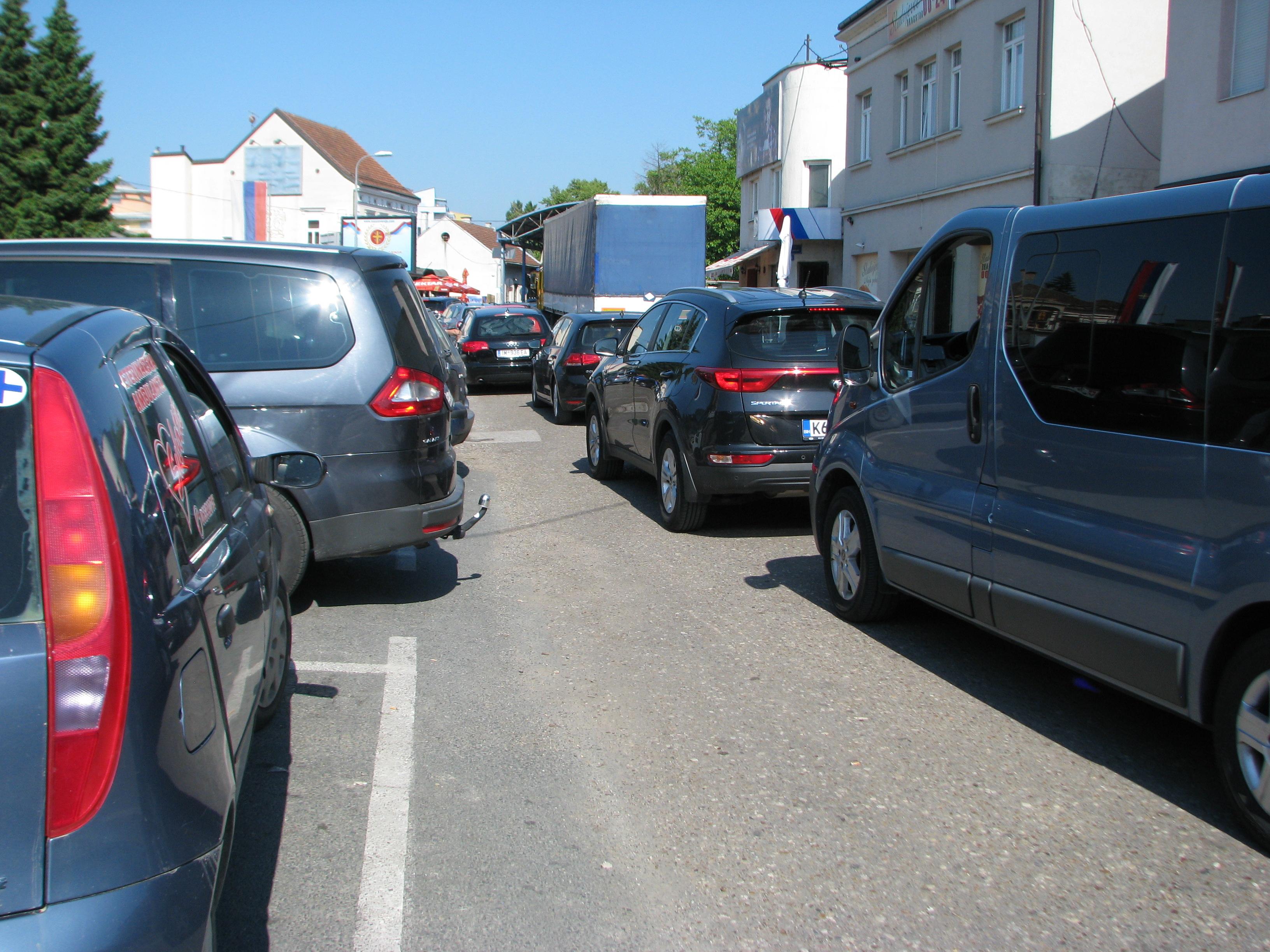 Bosanska Gradiška: Gužve na graničnom prijelazu