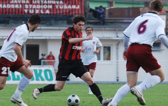 Ljekari se bore za život Tarika Okanovića, bivšeg kapitena Slobode i reprezentativca BiH