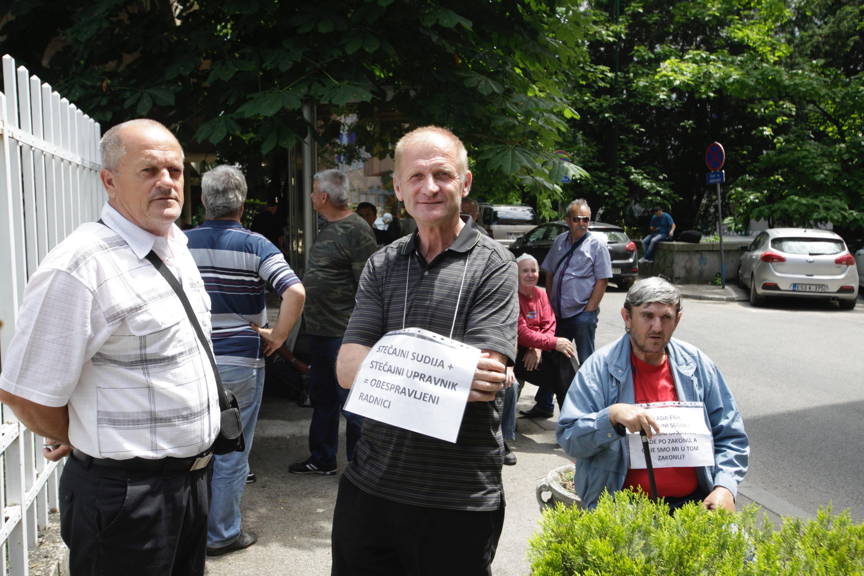 Radnici ''Hidrogradnje'' ponovo pred Centralom SDA