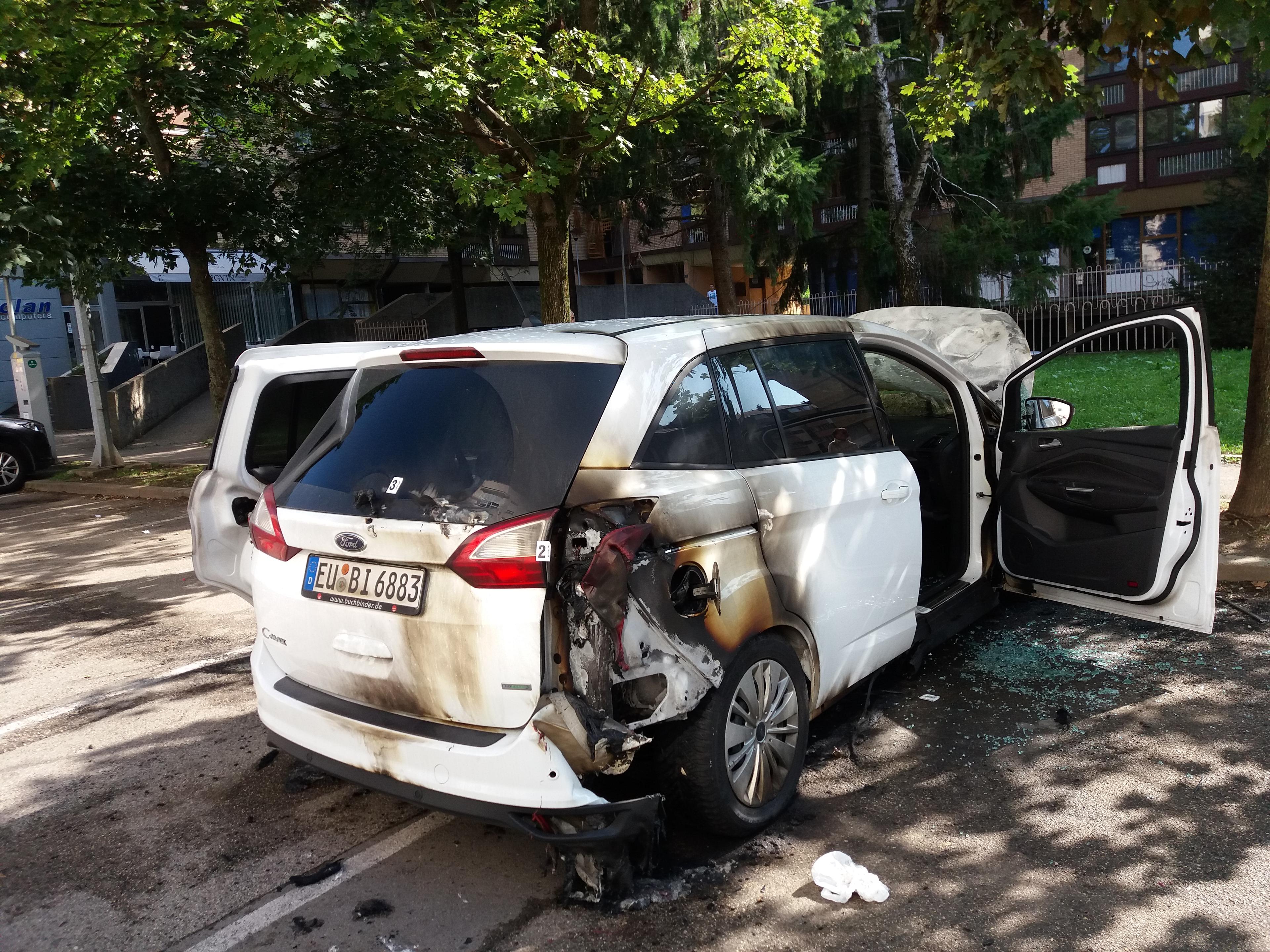 Izgorio automobil u centru Banje Luke