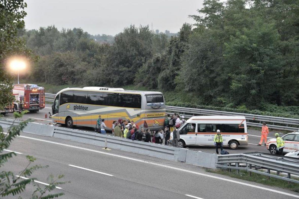 Nesreća u Italiji: Poginuo vozač autobusa koji je prevozio srednjoškolce iz BiH