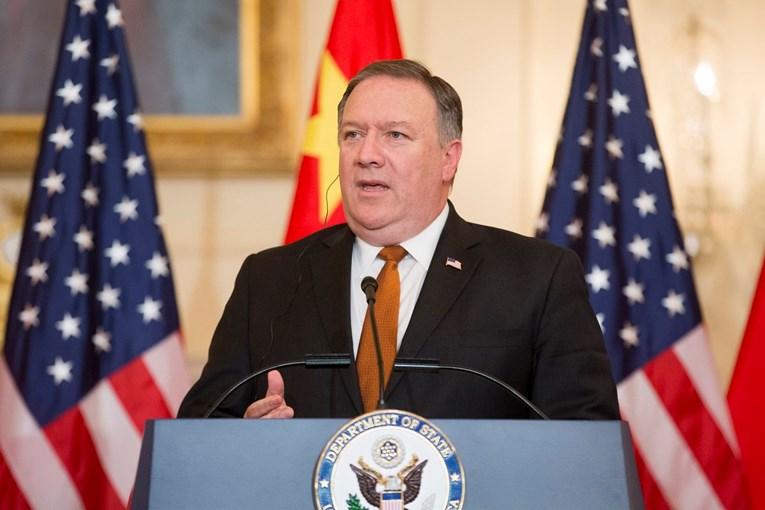 Pompeo: Direktni i indirektni napadi - Avaz