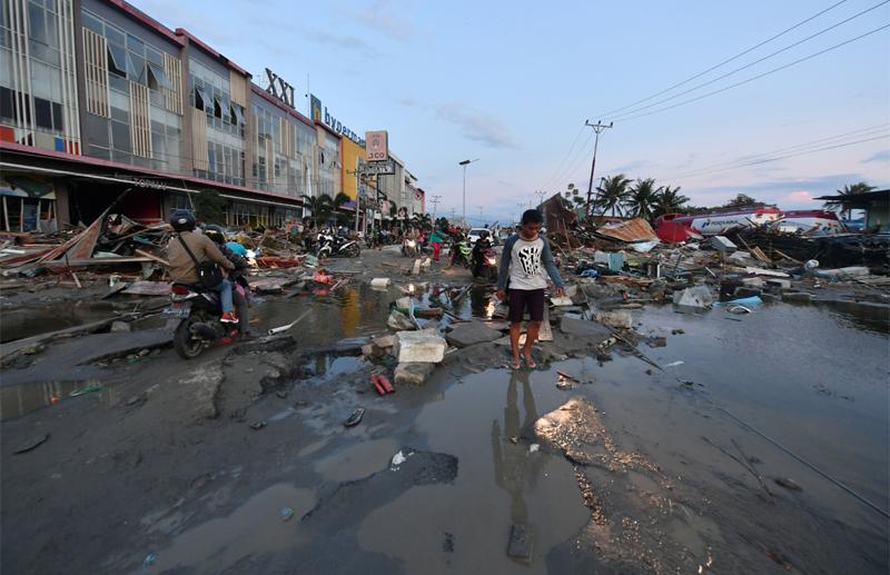 Indonezija: Masovne grobnice za više od 1.300 žrtava zemljotresa