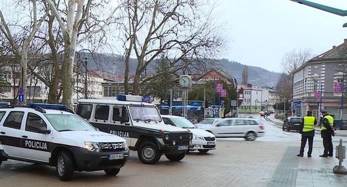 Na području Bihaća uhapšen Iračanin osumnjičen za krijumčarenje migranata