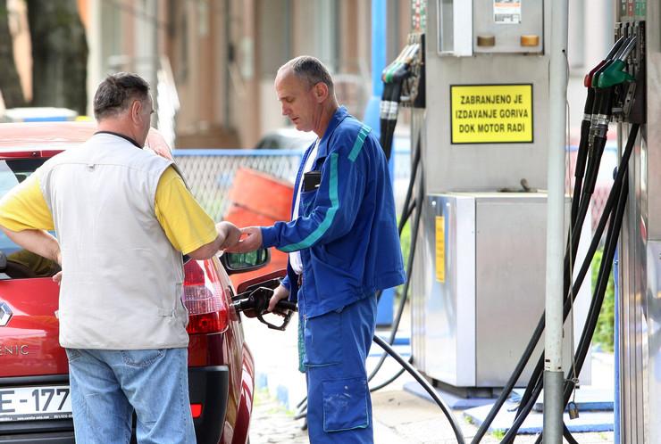 S našom plaćom imamo peti najskuplji rezervoar u Evropi