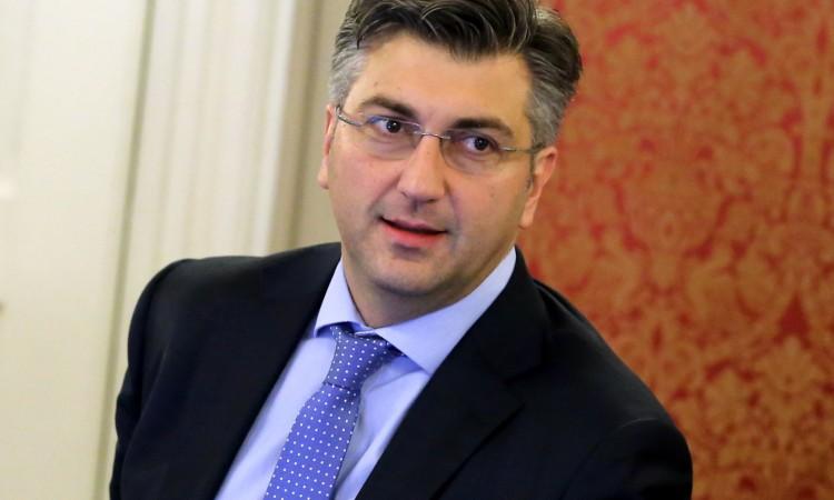 Plenković: To što su se javila trojica penzionera, znači da je Hrvatska imala snažnu akciju