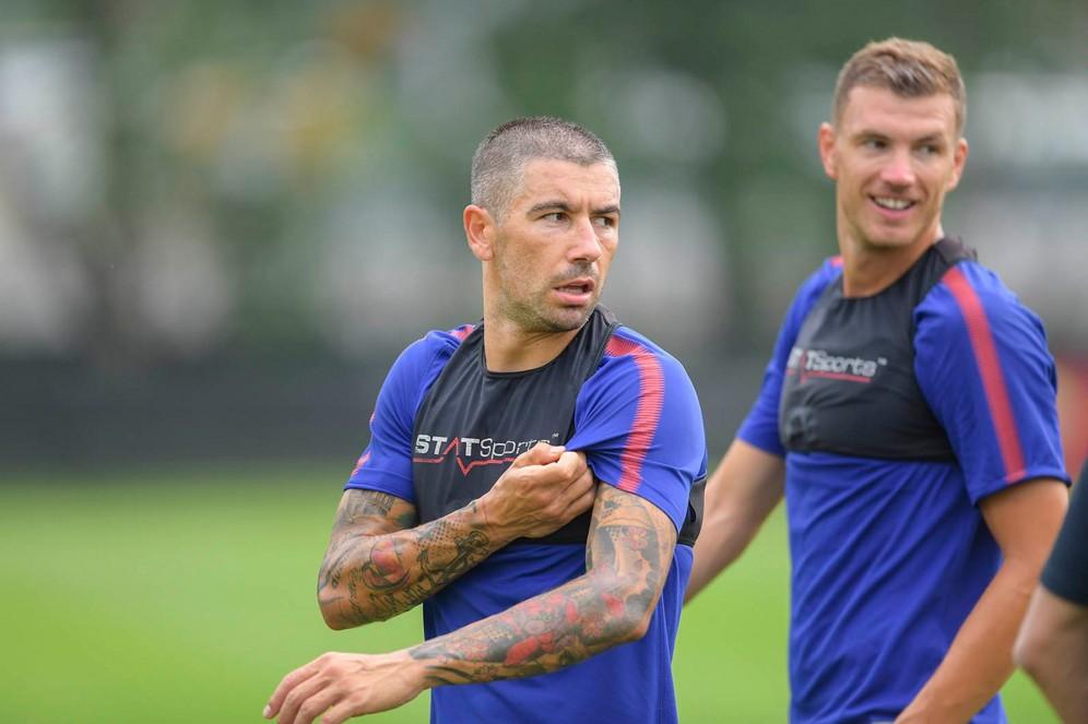 Kolarov očekuje transfer u Atletiko Madrid - Avaz