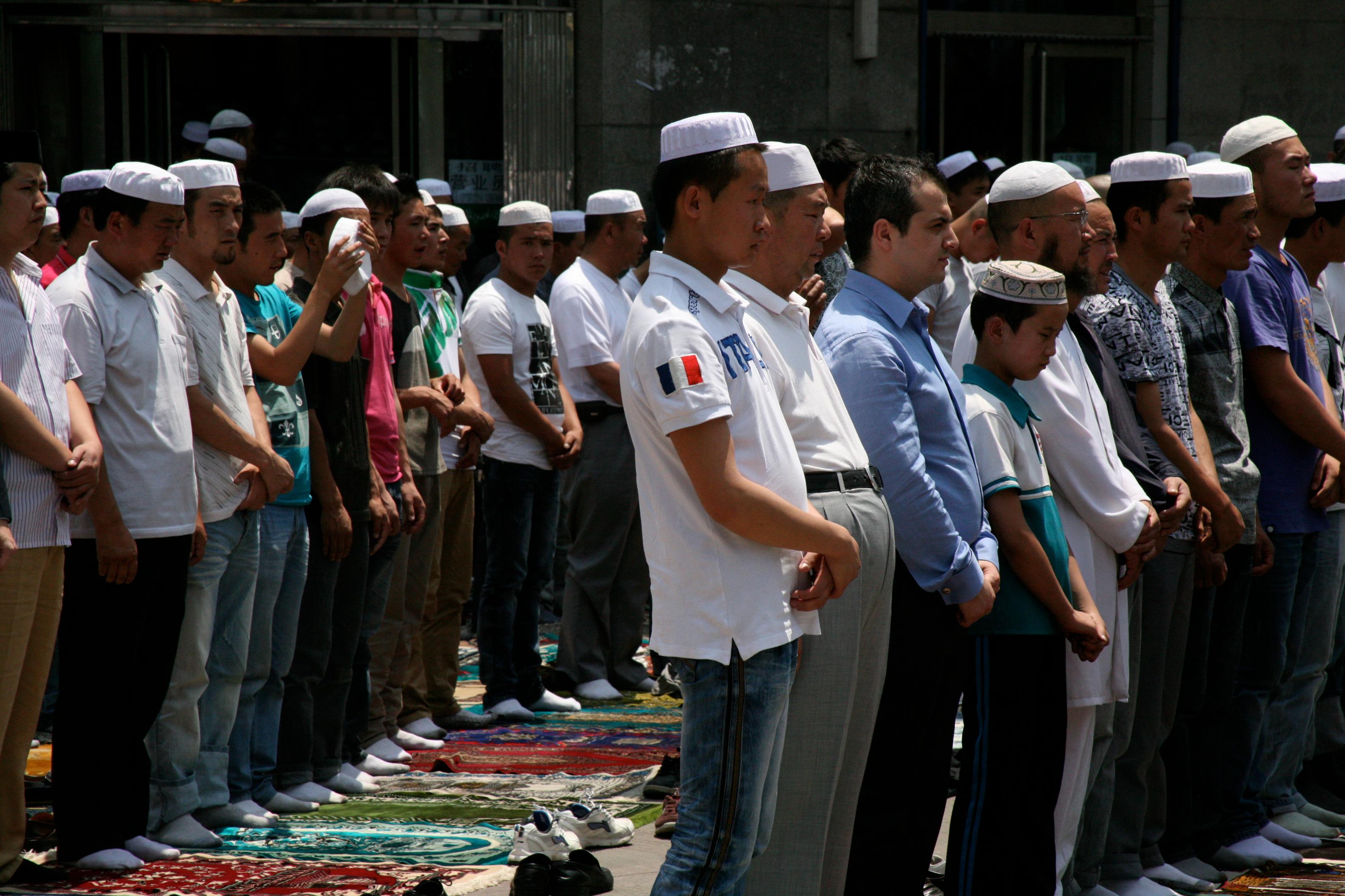 Muslimani Kine pod sve većim pritiscima