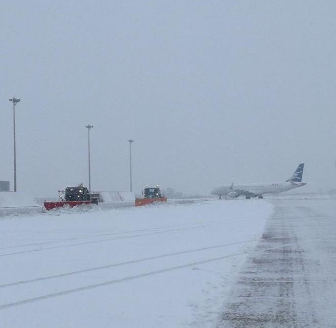 Aerodrom Podgorica zatvoren zbog snijega