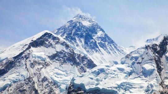 Vlasti Kine žele da očiste vrh visok 8.000 od mrtvih tijela alpinista koji su već pokušavali ovaj isti podvig - Avaz