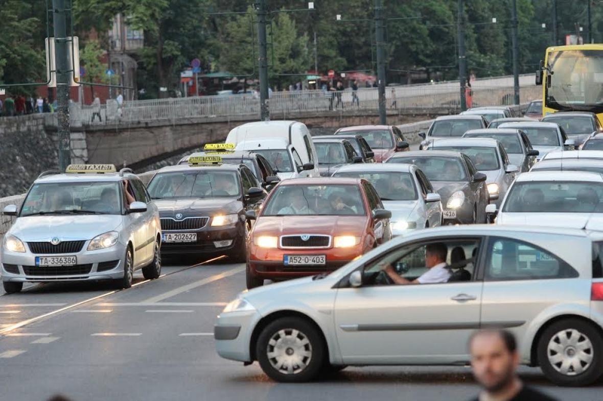 Od 1. maja zabranjen uvoz starih automobila