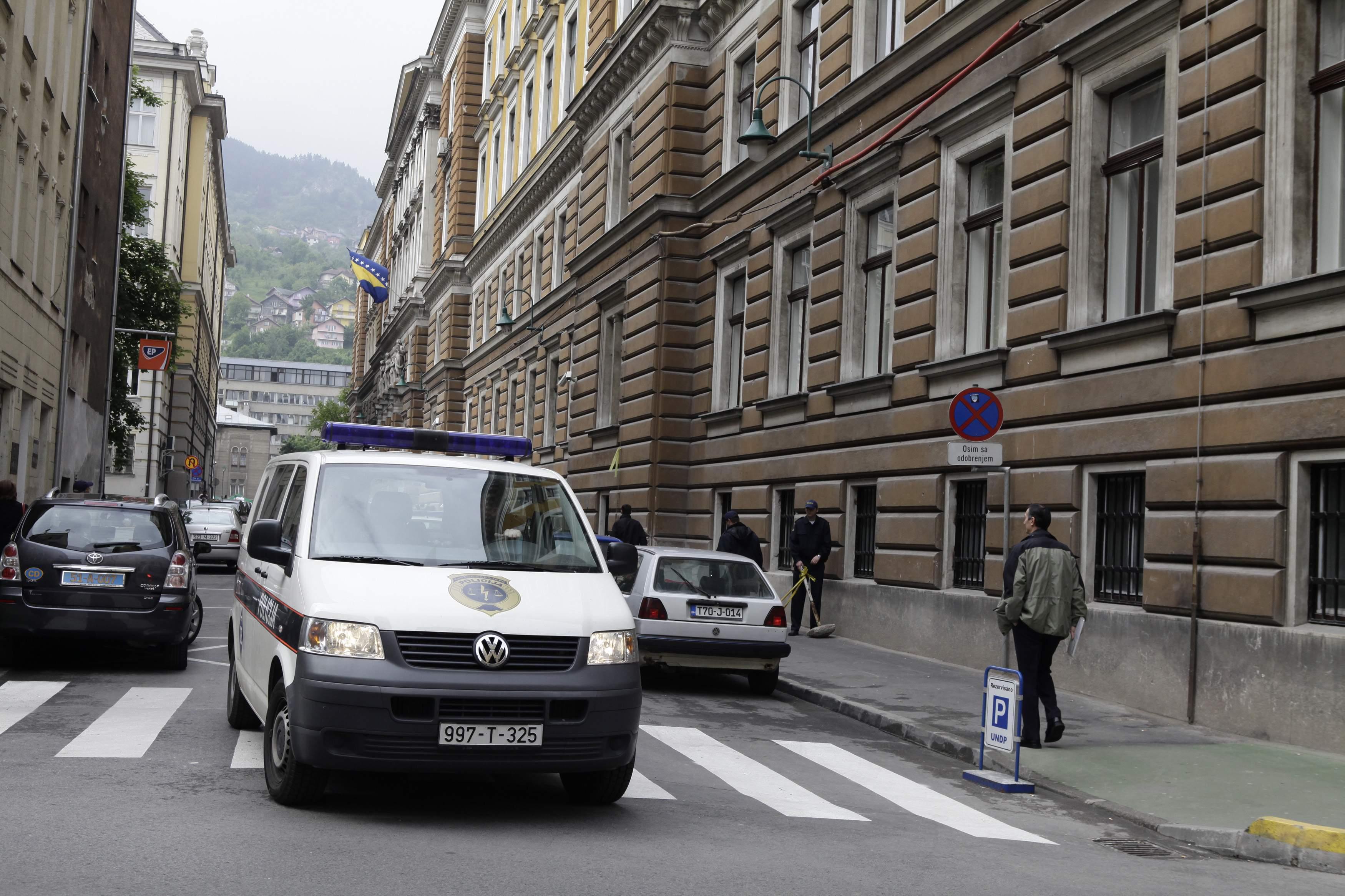 Policajac naplaćivao lažne takse na Ilidži