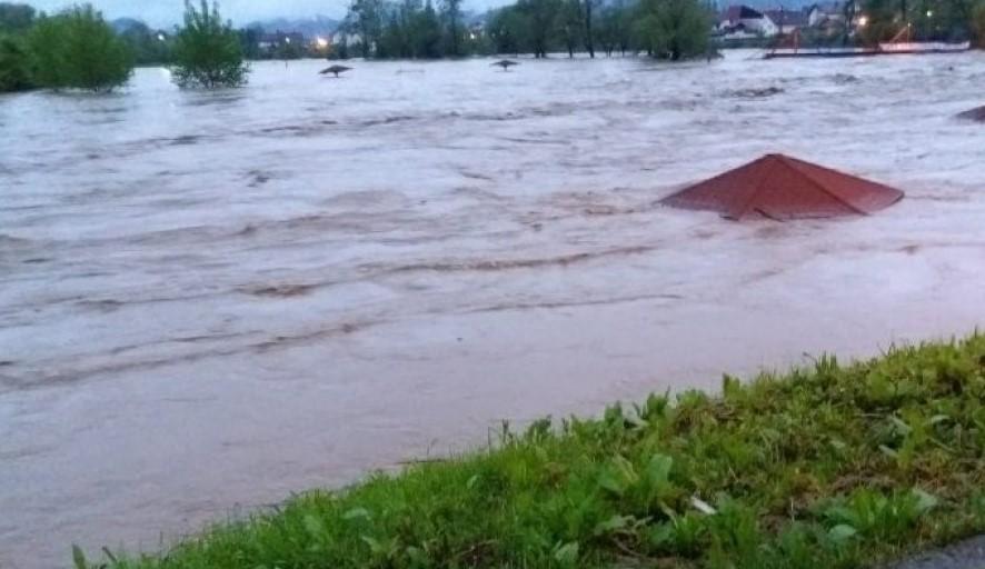 Nivo rijeke Bosne u Doboju stagnira