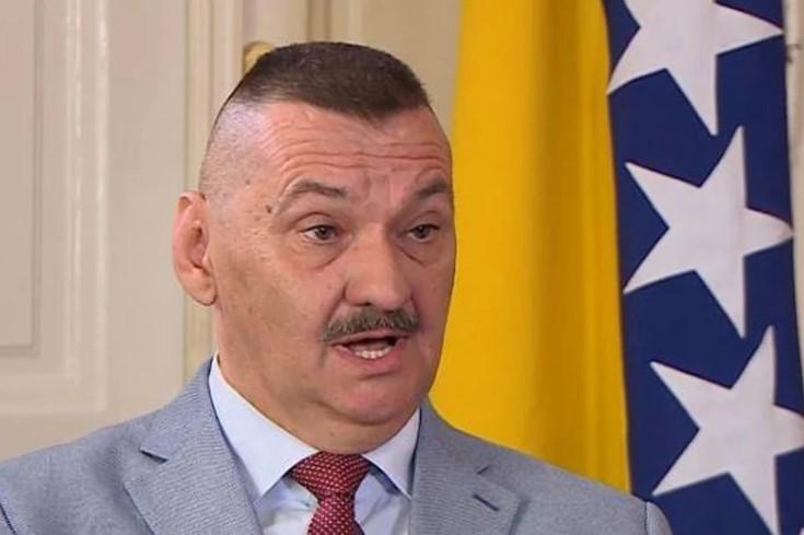 Knežević: Ne zna se koji je tačni povod njegovog obraćanja - Avaz