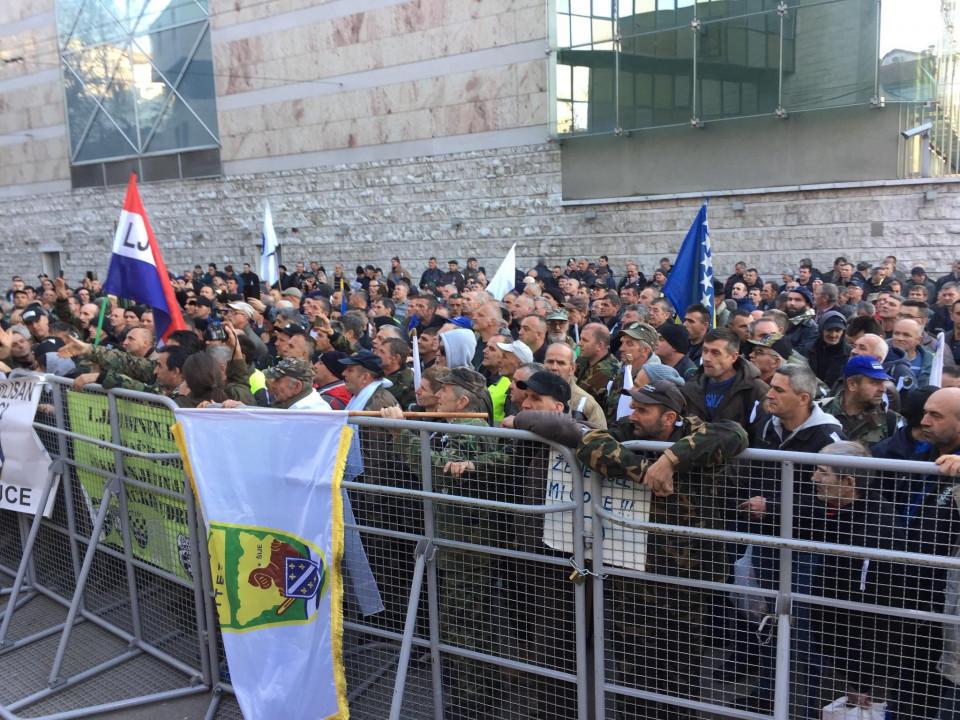 Borci neumoljivi, ne isključuju masovne proteste