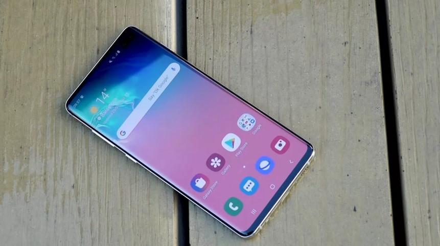 Testirali smo novi Samsung S10 plus: Posao snimatelja u džepu