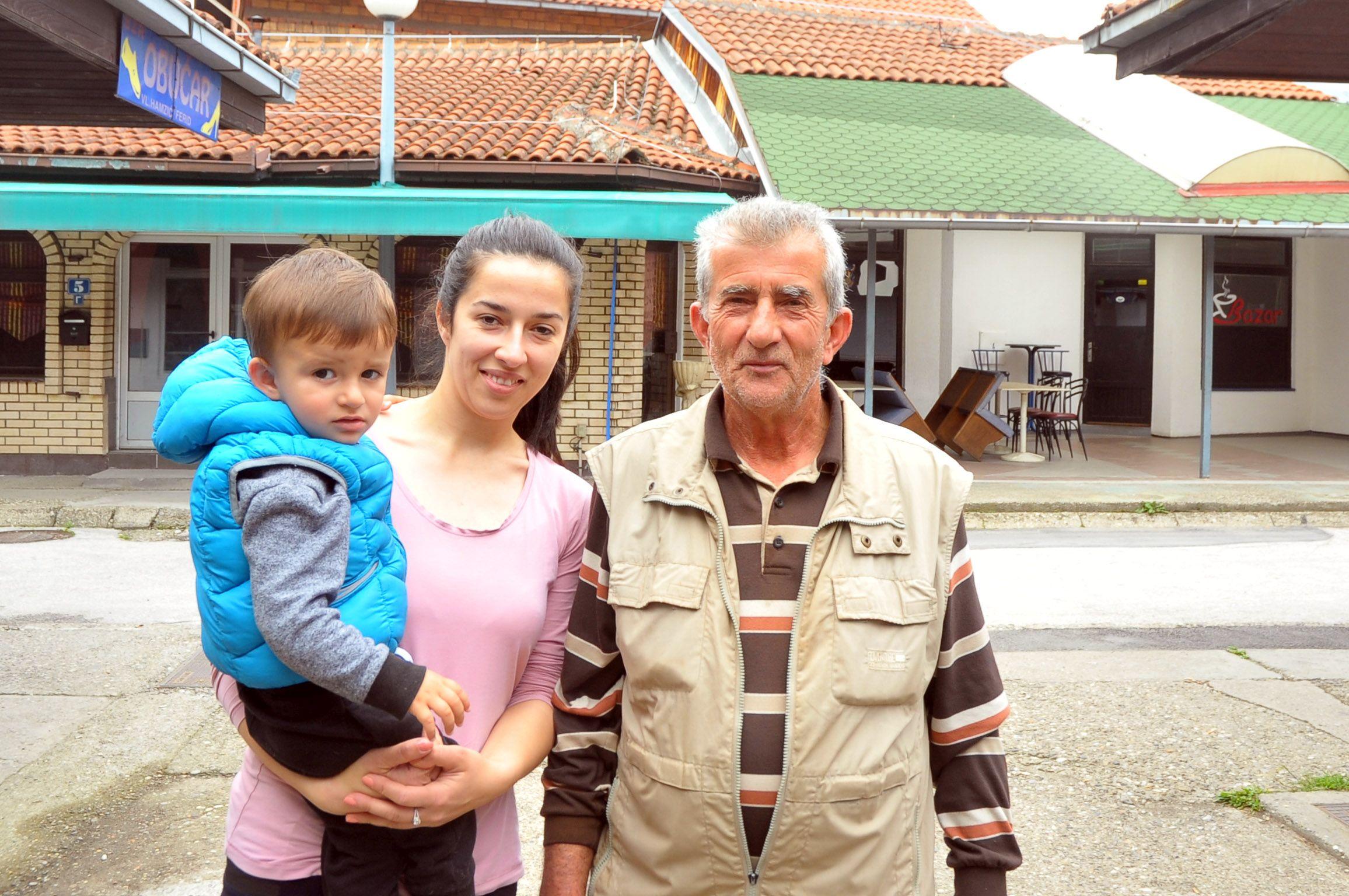 Pašaga sa kćerkom Sadijom i unukom: Nastavljaju tradiciju - Avaz