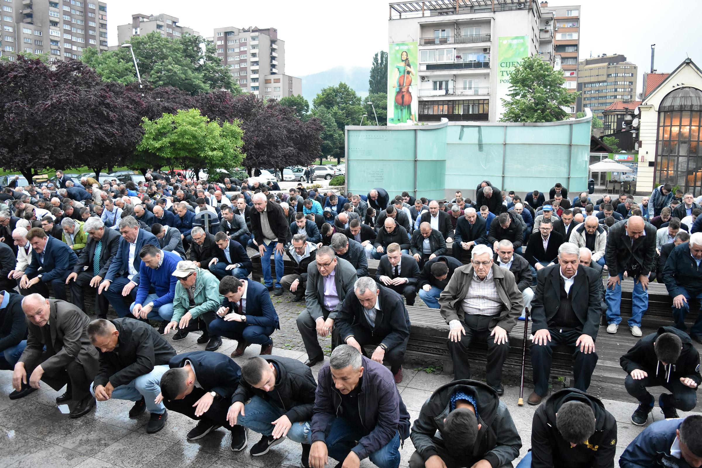 Hafiz Mevludin ef. Dizdarević: Spremnost i žrtvu prema Allahu dž.š. prenesimo na sebe