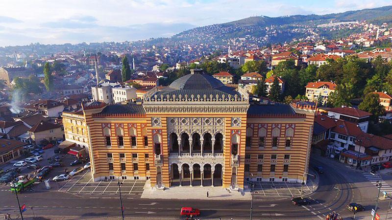 Obustava saobraćaja u ulici Obala Kulina bana