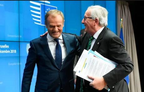 Donald Tusk i Žan-Klod Junker - Avaz