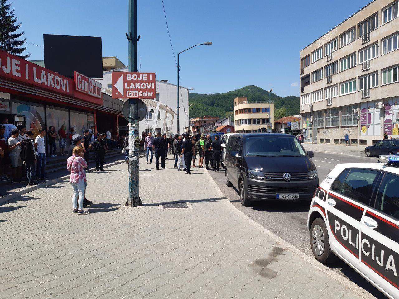 Akcija policije i Službe za poslove sa strancima: Pronašli 224 migranta, svi prebačeni u ''Ušivak''