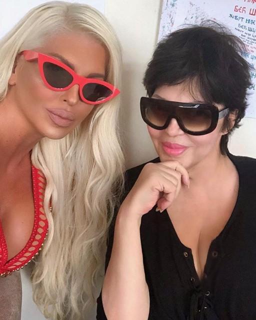 Jelena Karleuša sa majkom Divnom - Avaz