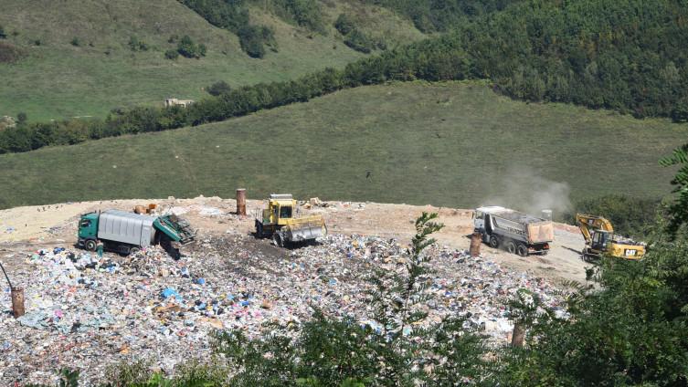 Otac djevojčice koja je oboljela zbog deponije Smiljevići tužio "Rad"