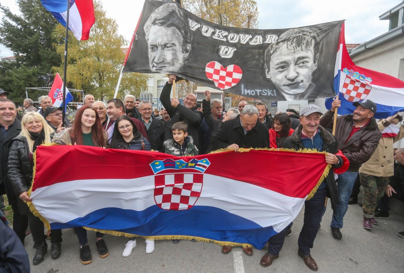 Hrvatska danas obilježava 28. godišnjicu pada Vukovara