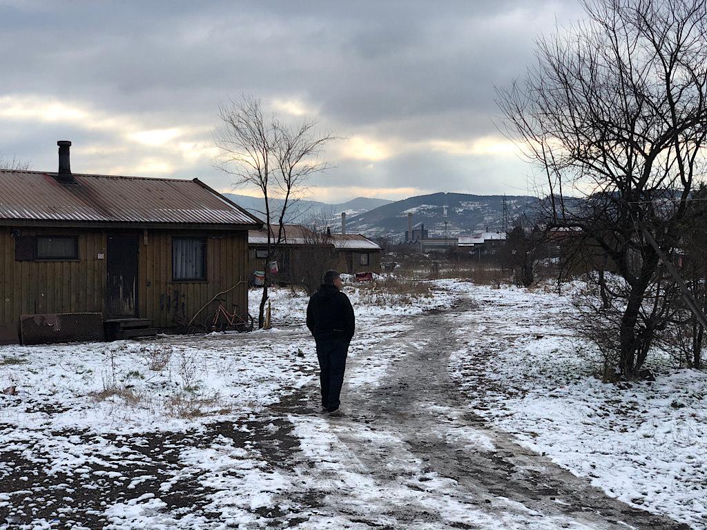 Romi u izbjegličkom naselju Banlozi kod Zenice - Avaz