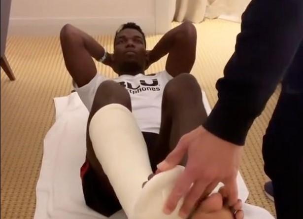 Pogba na terapijama: Šta znači dres koji je nosio