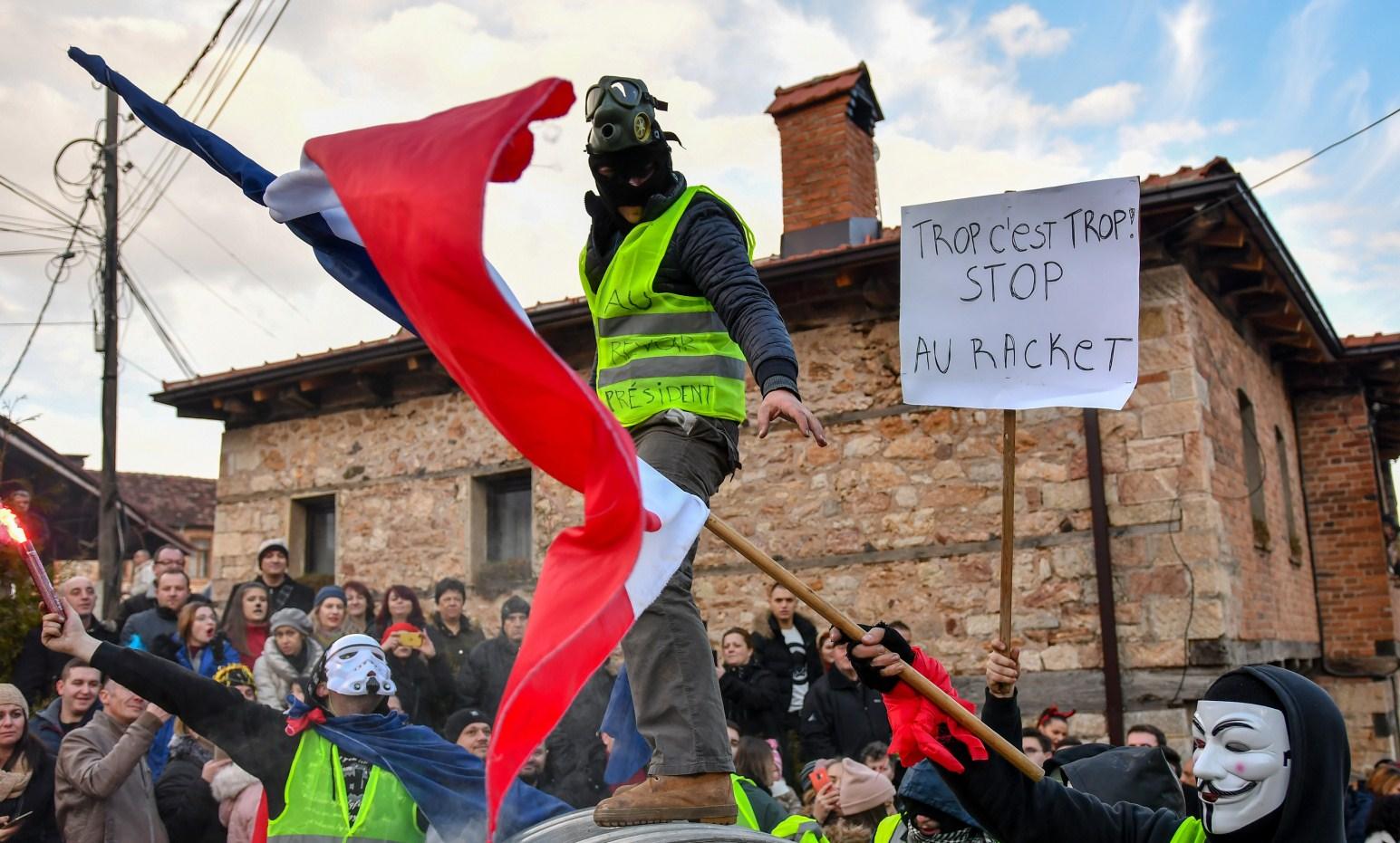 Protesti "žutih prsluka" - Avaz