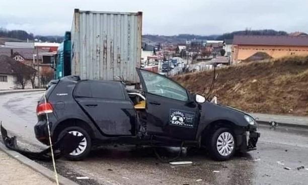 MUP USK o nesreći u kojoj je poginula Amina Beširević: Neprilagođena brzina teretnog motornog vozila