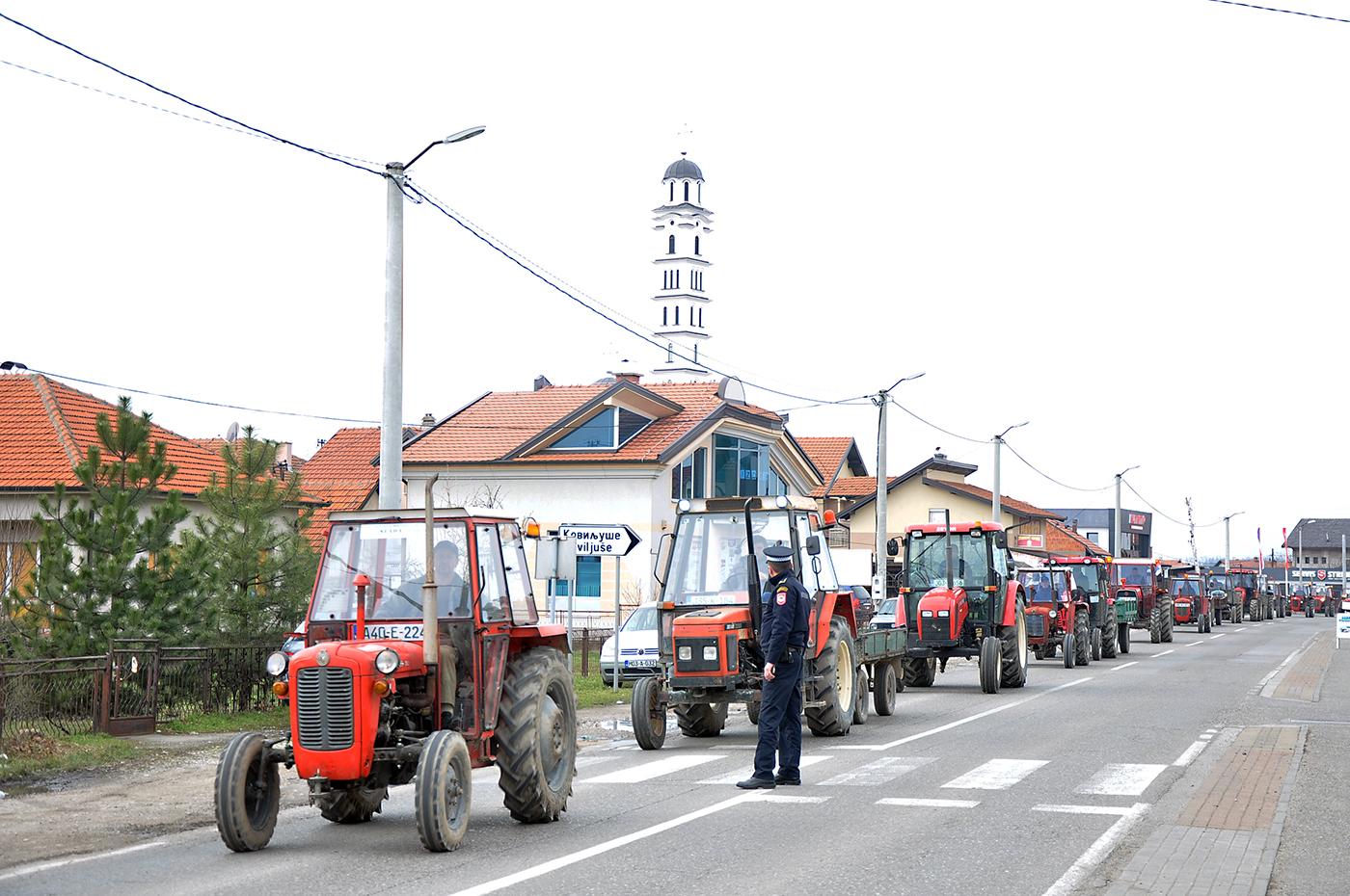 Protesti proizvođača duhana - Avaz