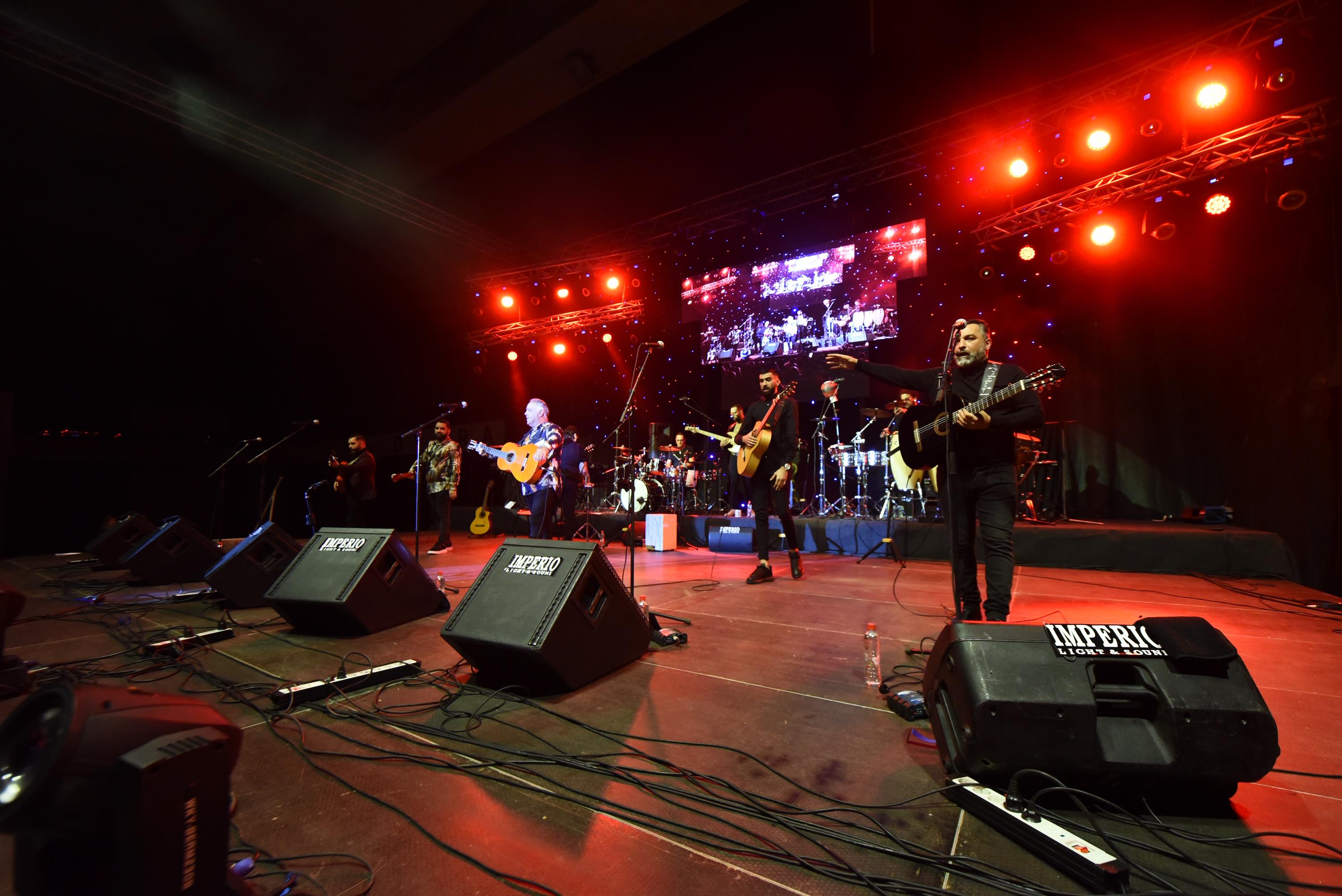 "Gipsy Kingsi" pokazali zašto su kraljevi romske muzike