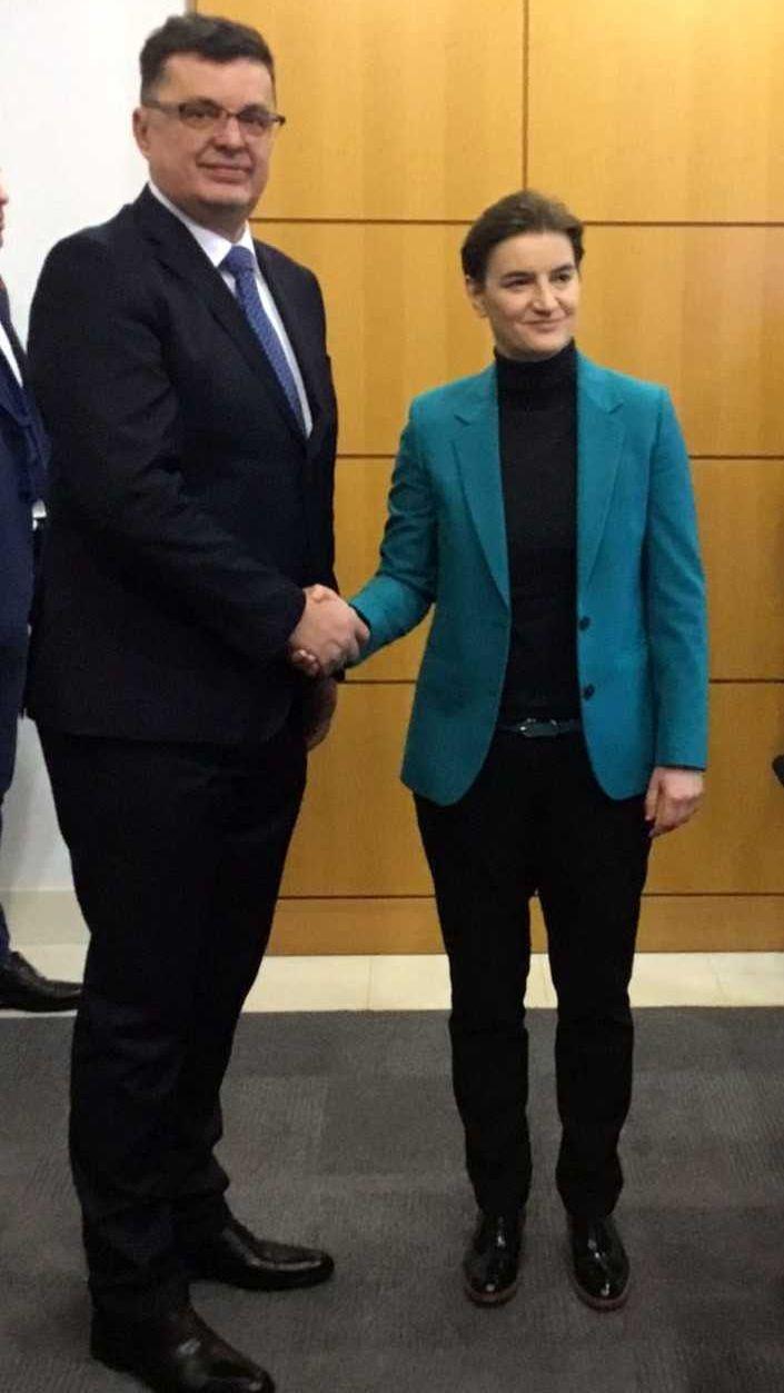 Susret Tegeltije i Brnabić u Londonu - Avaz