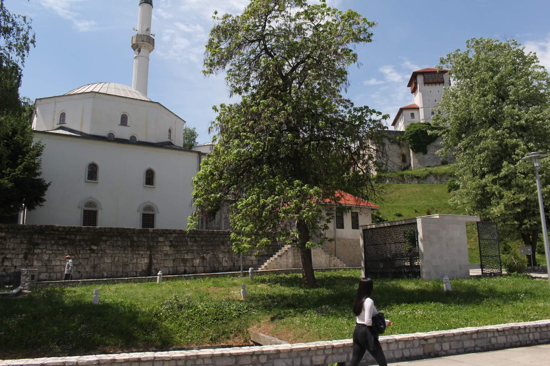 Sve živnulo: Nakon mjesec i po gradačačka Kula otvorila kapije