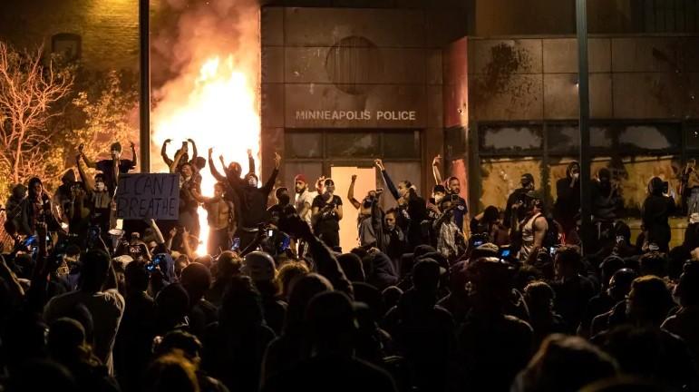 Amerika se sprema za najveće proteste: Očekuju se hiljade demonstranata