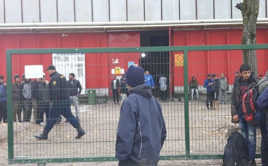 Policija i specijalci pretresli kamp Bira, pronađeni migranti bez dokumenata