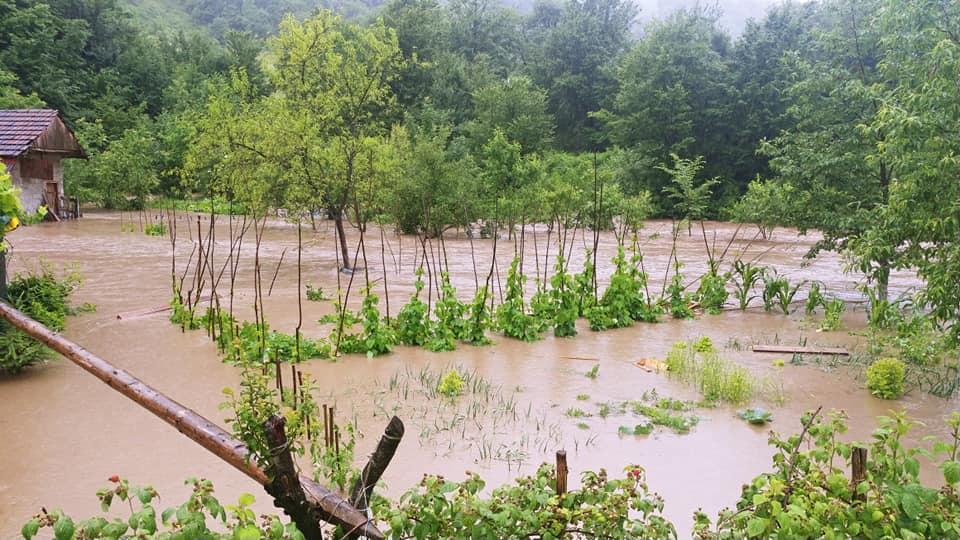 Zbog padavina stanje u općini Čelić se pogoršava