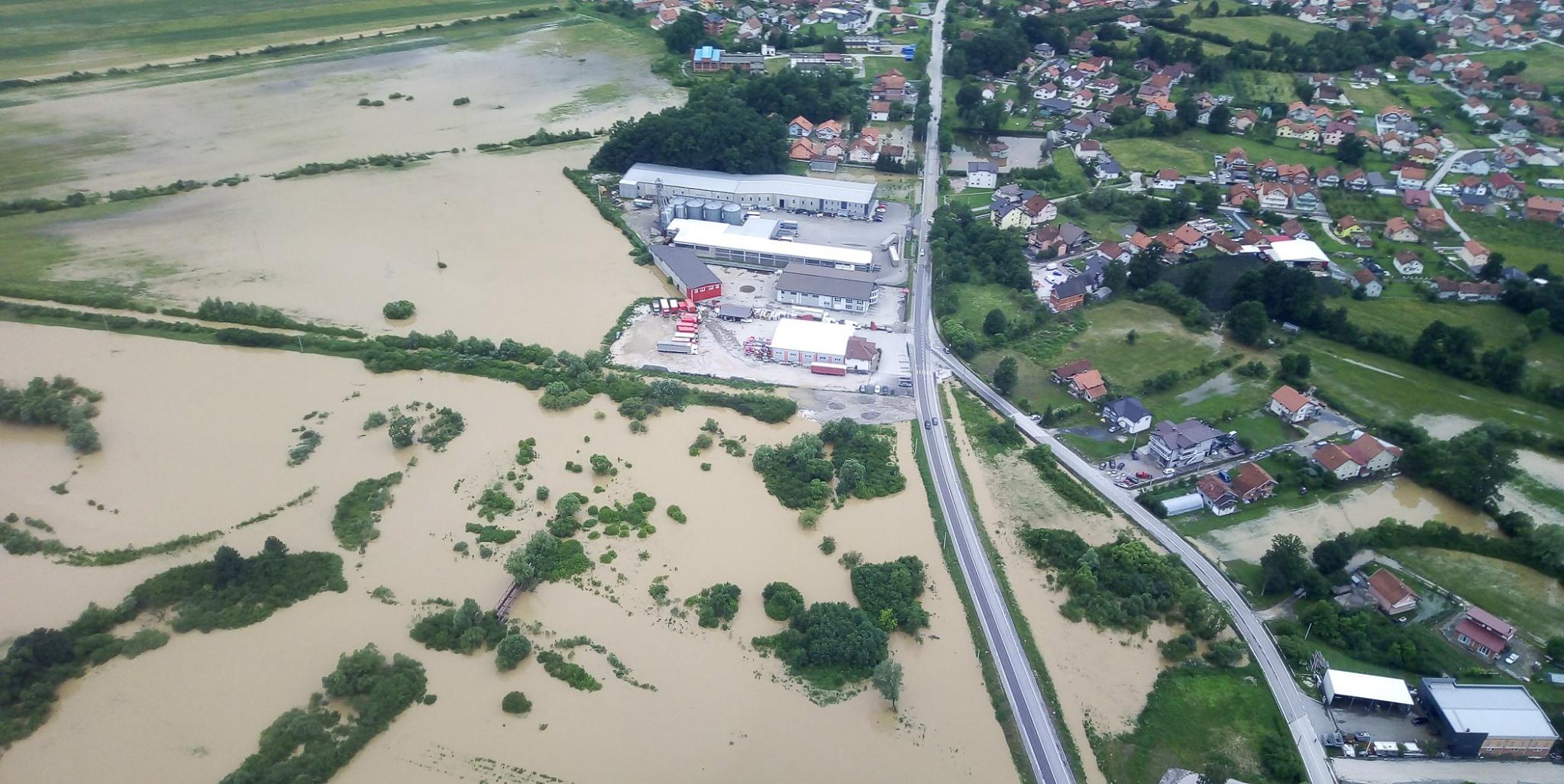 Apokaliptični prizori Sprečanskog polja - Avaz