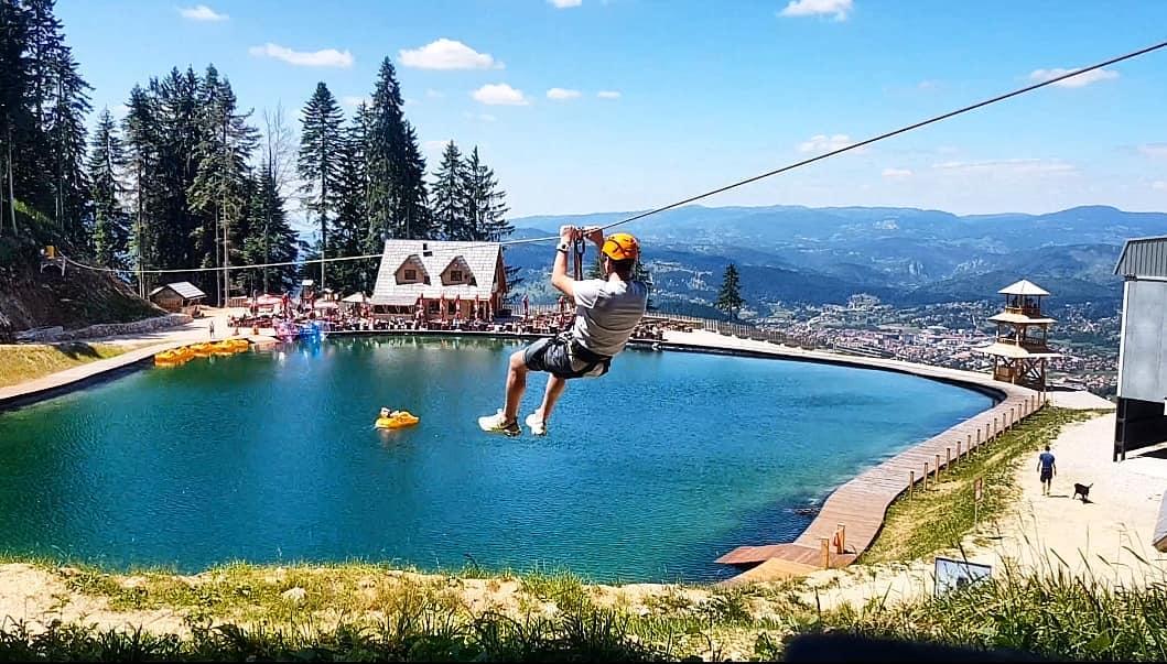 Zipline je posebna adrenalinska ponuda - Avaz