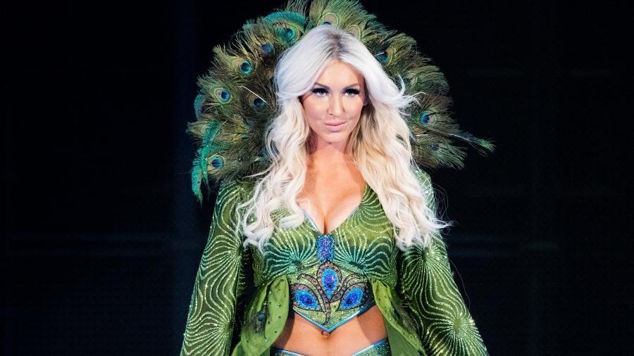 Charlotte Flair - Avaz