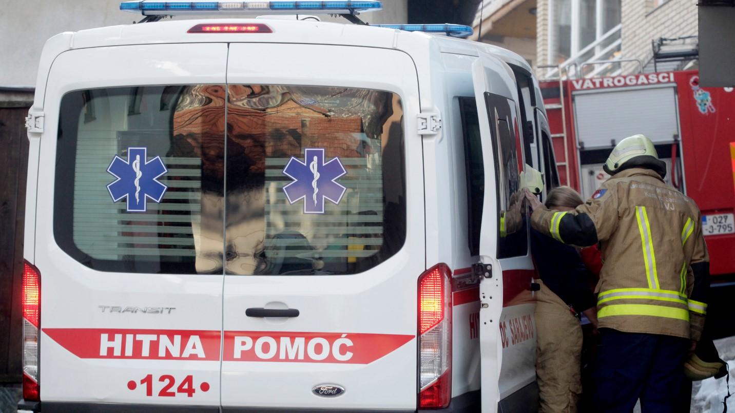 Na licu mjesta su pripadnici službe Hitne pomoći i MUP-a RS - Avaz