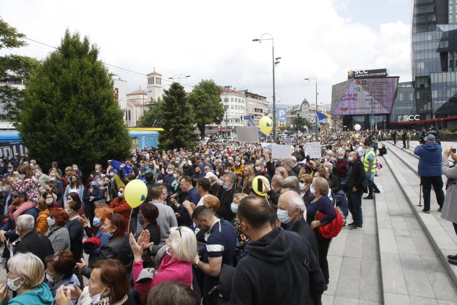 Ugostitelji i muzičari zbog krize sutra izlaze na proteste