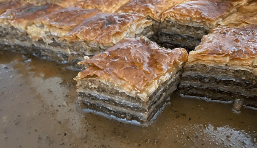 Britanski ambasador čestitao Bajram s jadranske obale: Bilo kuda, baklava svuda