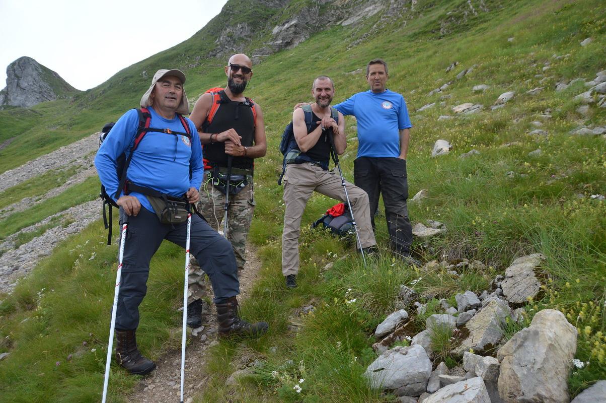 Izletnici uživaju u prelijepoj prirodi - Avaz